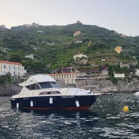 Salerno Yacht Otel Dış mekan fotoğraf
