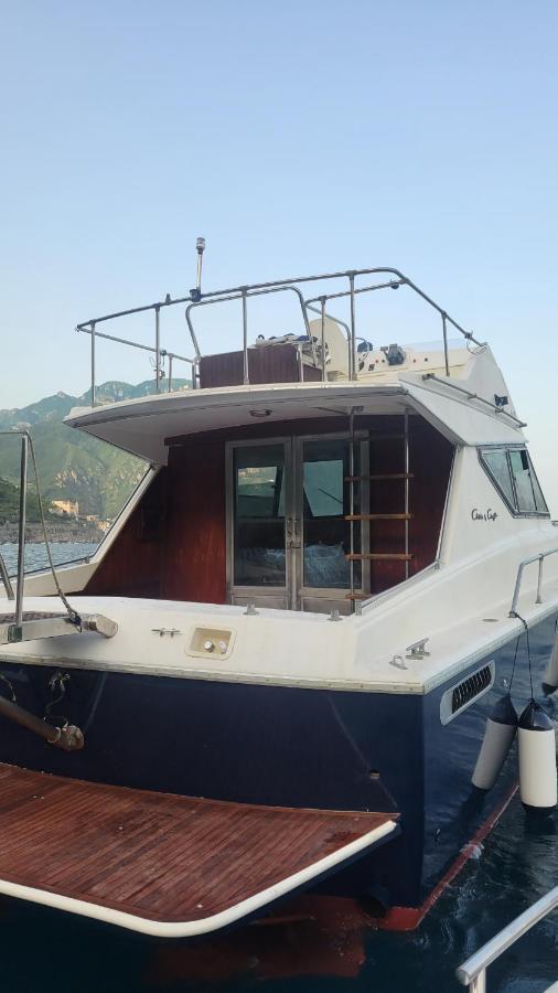Salerno Yacht Otel Dış mekan fotoğraf