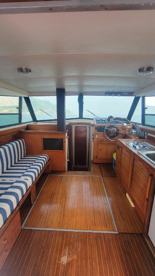 Salerno Yacht Otel Dış mekan fotoğraf