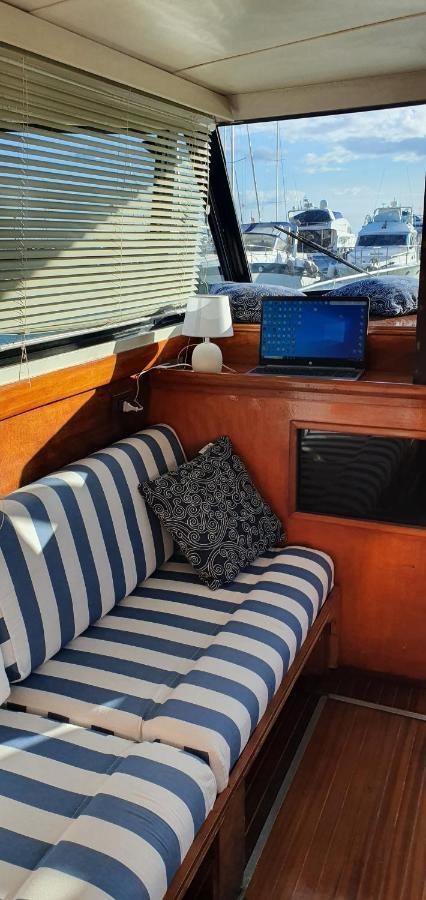 Salerno Yacht Otel Dış mekan fotoğraf